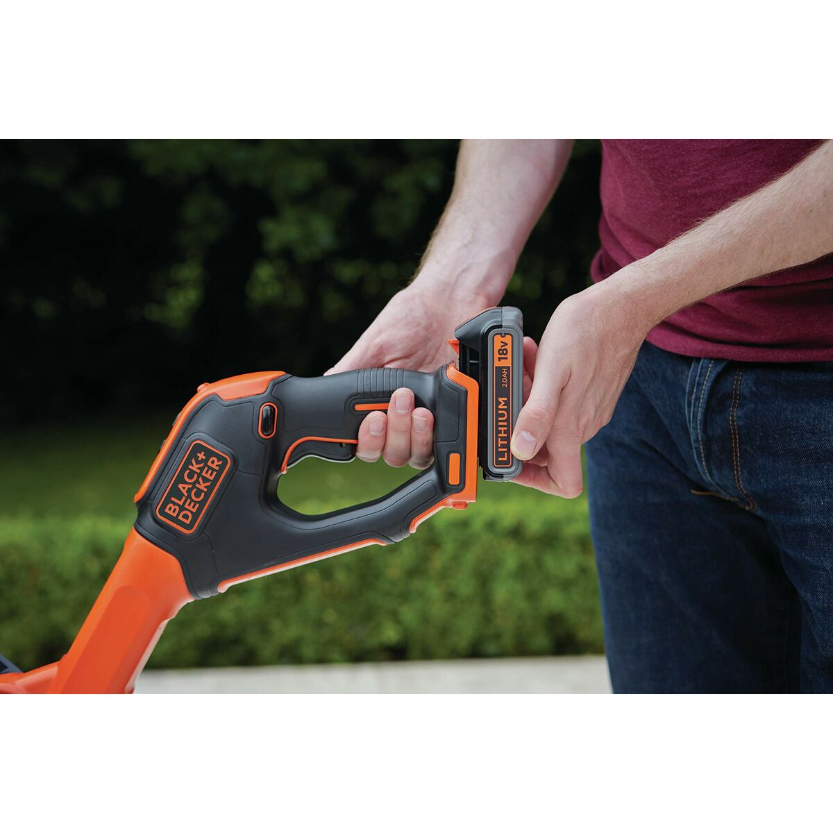 Електрически Тример Black & Decker PowerCommand STC1820EPC 18 V 28 cm